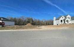 3159 ROCKCRESS Circle, GREEN BAY, WI 54311