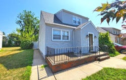 28 Elberon Ave, Paterson City, NJ 07502-2025