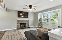 603 Cedardale Road, Papillion, NE 68046
