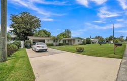 426 ILLINOIS AVENUE, ST CLOUD, FL 34769