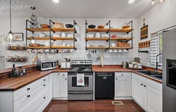 128 N Chestnut Street, Colorado Springs, CO 80905