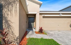 15507 CAYNOR ASH LANE, SUN CITY CENTER, FL 33573
