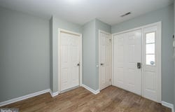 65 LAKE VIEW TERRACE, COLUMBUS, NJ 08022