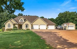 N1520 Hollow Road, Stanley, WI 54768