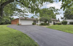784 Colonial Drive, Heath, OH 43056