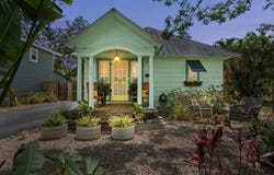 111 29TH STREET W, BRADENTON, FL 34205