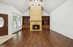 307 Ada Street, Irving, TX 75061