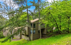 417 STONEWOOD Dr, Eugene, OR 97405
