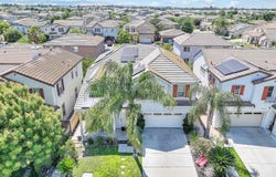 25 Solitude Ct, Oakley, CA 94561