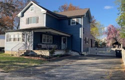 20 MAPLE AVENUE, WILLIAMSTOWN, NJ 08094