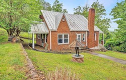 114 W CHURCH ST, Rocky Mount, VA 24151