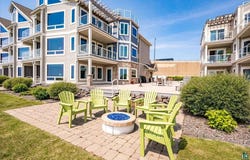 2100 Water St, Duluth, MN 55812