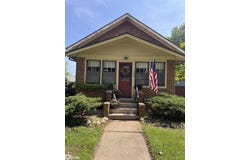 238 Sarah Avenue, Iowa Falls, IA 50126