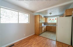 909 South Park Road, Charleston, WV 25304