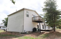 1001 E 2nd Street, St Peter, IL 62880