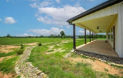 800 Fox Road, Millsap, TX 76066
