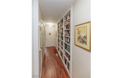 5507 Meadow Wood Boulevard, Lyndhurst, OH 44124