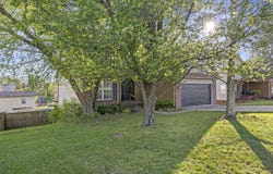 408 Ridge View Drive, Nicholasville, KY 40356