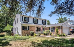1753 Breton Road SE, East Grand Rapids, MI 49506