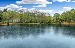 129 Lakewood Drive, Dingmans Ferry, PA 18328