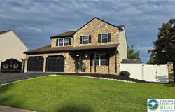 1136 Ashbourne Drive, Muhlenberg Twp, PA 19605
