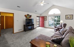 6069 Blendon Chase Drive, Westerville, OH 43081