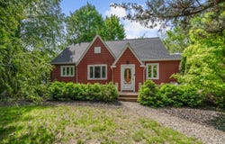 7938 E Drive N, Battle Creek, MI 49014