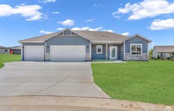 2621 E 26th Court, Lawrence, KS 66046