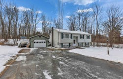 1 Nancy Lane, Raymond, NH 03077
