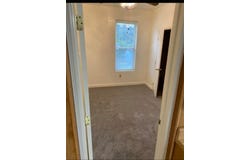 660 3rd St, Pitcairn, PA 15140
