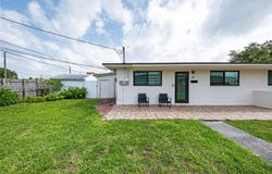 30 NW 56th Ct, Miami, FL 33126
