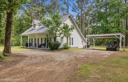 1152 E Robb Street lot: E, Summit, MS 39666
