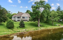 1505 Edgewater Avenue, Arden Hills, MN 55112
