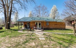 211 Featherhill Terrace, Norfork, AR 72658