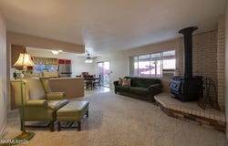 2281 Meadowbrook Lane, Carson City, NV 89701