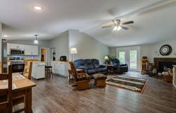 1065 State Hwy 1050, Jeffersonville, KY 40337