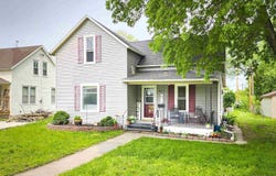 811 S 5th St, Norfolk, NE 68701