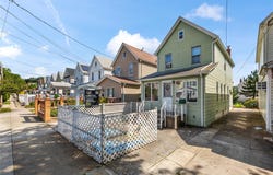 89-25 201st Street, Queens, NY 11423