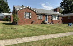 345 College Manor, Harrodsburg, KY 40330