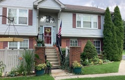 49451 Plymouth Way, Plymouth, MI 48170