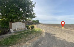 San Joaquin, CA 93660