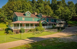 3826 16th Street Road, Huntington, WV 25701