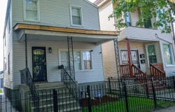 11916 South Lowe Avenue, Chicago, IL 60628