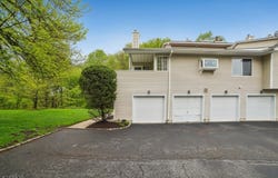 10 Quincy Ct, Bedminster Twp., NJ 07921-1832