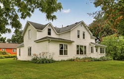 309 E Main Street, Dodge Center, MN 55927