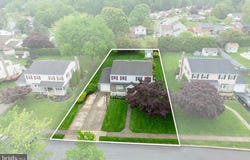2613 CARANEL ROAD, BROOMALL, PA 19008