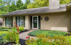 9886 Pebble Brook Lane, Strongsville, OH 44149