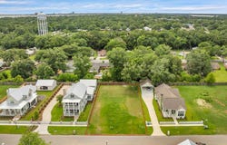 433 Bills Avenue, Ocean Springs, MS 39564