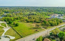1 Elkhorn Drive, Dalworthington Gardens, TX 76016