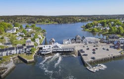 15 Main Street, Vinalhaven, ME 04863